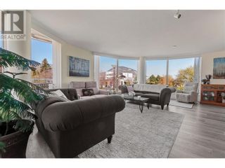 Photo 11: 86 Lakeshore Drive Unit# 203 in Penticton: House for sale : MLS®# 10310759