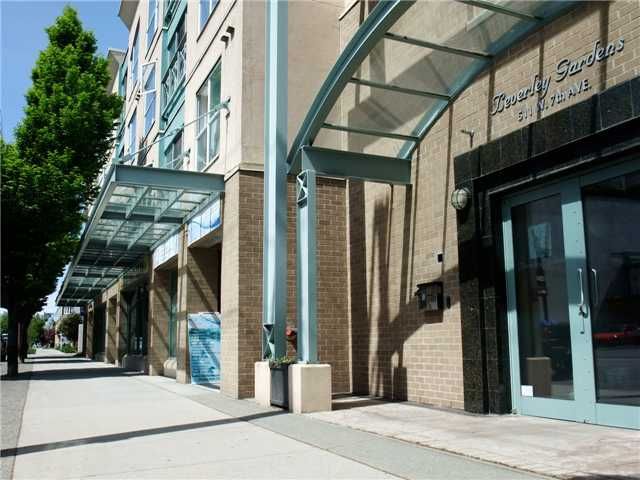 Main Photo: 318 511 W 7TH Avenue in Vancouver: Fairview VW Condo for sale (Vancouver West)  : MLS®# V831544