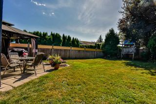 Photo 16: A 20212 52ND Avenue in Langley: Langley City 1/2 Duplex for sale : MLS®# R2196720
