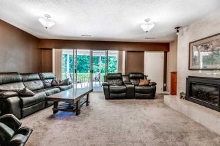 Photo 15: 936 FRESNO Place in Coquitlam: Harbour Place House for sale : MLS®# R2347848