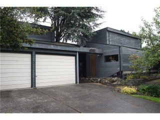 Photo 1: 5400 PATON Drive in Ladner: Hawthorne House for sale in "HAWTHORNE" : MLS®# V833094