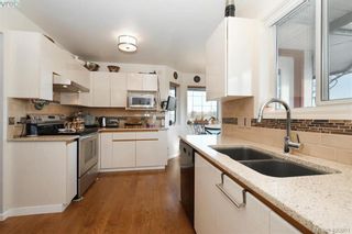 Photo 6: 1 1356 Slater St in VICTORIA: Vi Mayfair Row/Townhouse for sale (Victoria)  : MLS®# 806611