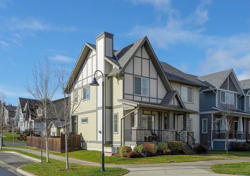 FEATURED LISTING: 3448 Sparrowhawk Ave Colwood