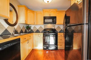 Photo 17: 19 270 Evergreen Rd in Campbell River: CR Campbell River Central Row/Townhouse for sale : MLS®# 863049