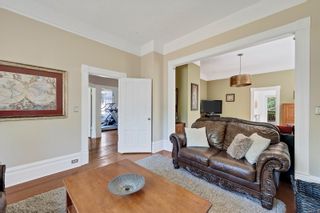 Photo 6: 905 Richmond Ave in Victoria: Vi Fairfield East House for sale : MLS®# 911313