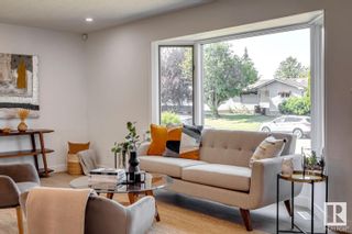Photo 5: 6727 95 Avenue in Edmonton: Zone 18 House for sale : MLS®# E4309616