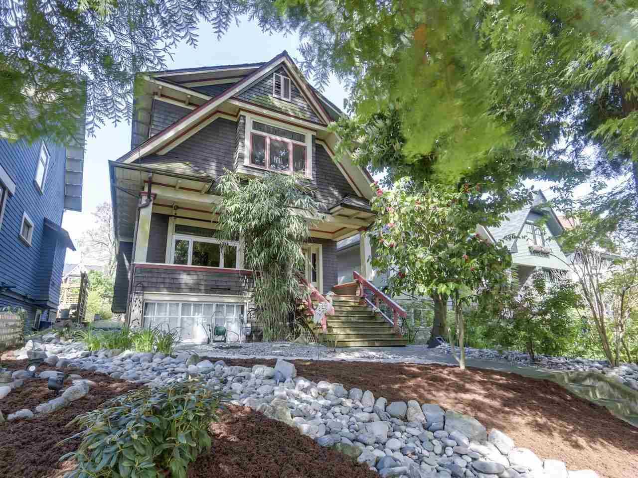 Main Photo: 4447 QUEBEC STREET in Vancouver: Main House for sale (Vancouver East)  : MLS®# R2264988