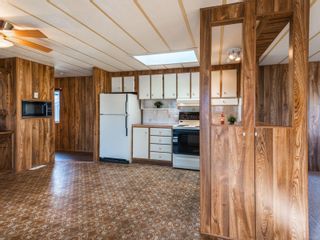 Photo 2: 12 450 E Stanford Ave in Parksville: PQ Parksville Manufactured Home for sale (Parksville/Qualicum)  : MLS®# 923069