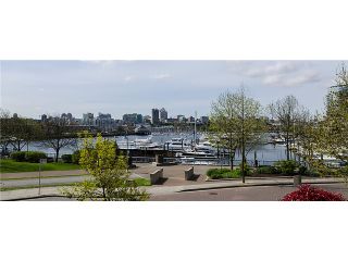 Photo 9: 1035 MARINASIDE Crescent in Vancouver: Yaletown Townhouse for sale in "Quaywest" (Vancouver West)  : MLS®# V1003827