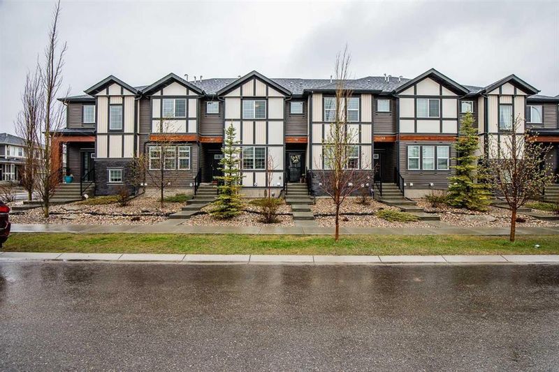 FEATURED LISTING: 311 Hillcrest Drive Southwest Airdrie
