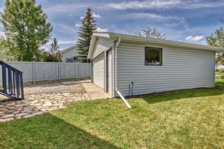 Photo 38: 7 Somercrest Circle SW in Calgary: Somerset Detached for sale : MLS®# A2056083