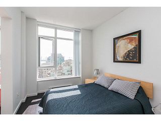 Photo 15: 1405 480 ROBSON STREET in R&amp;R: Downtown VW Condo for sale ()  : MLS®# V1141562