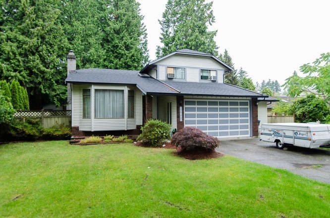 Main Photo: 15071 91A Avenue in Surrey: Fleetwood Tynehead House for sale : MLS®# R2096394
