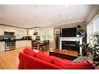 Photo 5: 3080 ST CATHERINES Street in Vancouver: Mount Pleasant VE Townhouse for sale (Vancouver East)  : MLS®# V1054606