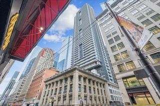 Main Photo: 5005 70 Temperance Street in Toronto: Bay Street Corridor Condo for sale (Toronto C01)  : MLS®# C8307272
