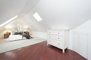 Photo 10: 2823 TRIUMPH Street in Vancouver: Hastings East House for sale (Vancouver East)  : MLS®# R2326271