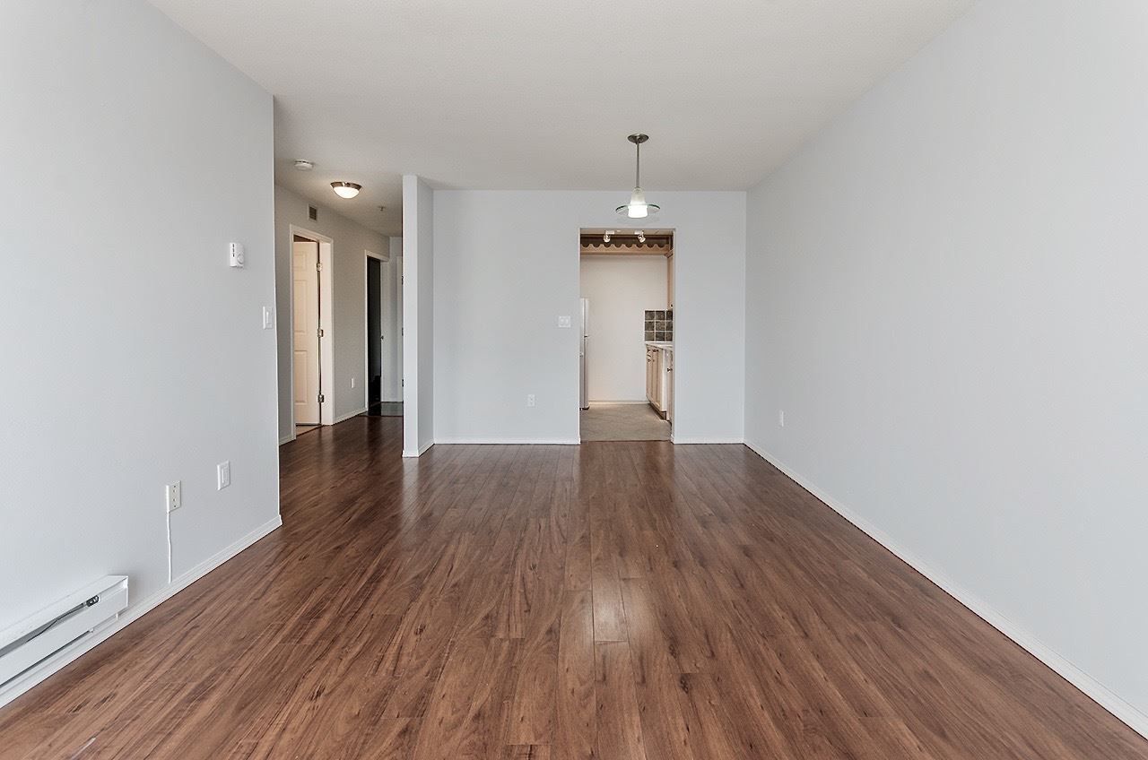 Main Photo: 401 3319 KINGSWAY in Vancouver: Collingwood VE Condo for sale (Vancouver East)  : MLS®# R2250902