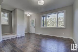 Photo 5: 10357 149 Street in Edmonton: Zone 21 House Half Duplex for sale : MLS®# E4383381