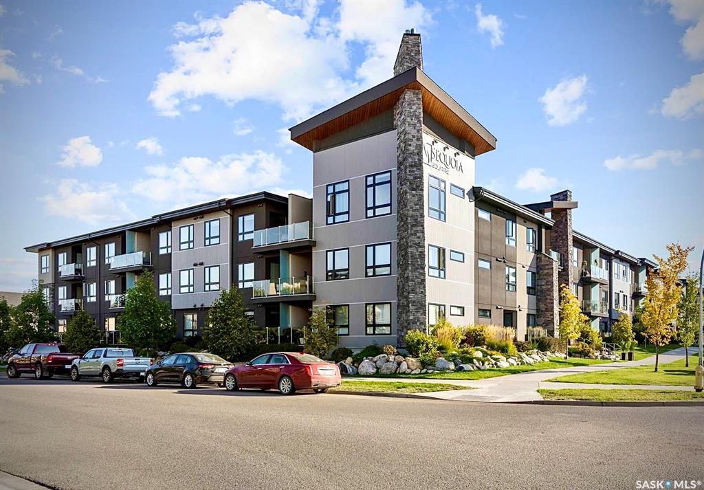 Main Photo: 323 223 Evergreen Square in Saskatoon: Evergreen Residential for sale : MLS®# SK910459