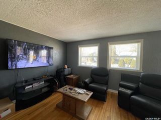Photo 2: 2341 Broder Street in Regina: Broders Annex Residential for sale : MLS®# SK963164