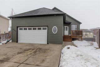 Photo 2: 608 Carriage Lane Place: Carstairs Detached for sale : MLS®# A1189452