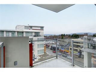 Photo 6: 708 2228 W BROADWAY in Vancouver: Kitsilano Condo for sale in "THE VINE" (Vancouver West)  : MLS®# V1010662