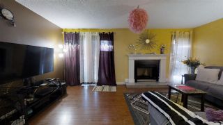 Photo 12: 924 LAKEWOOD Road in Edmonton: Zone 29 Townhouse for sale : MLS®# E4273268