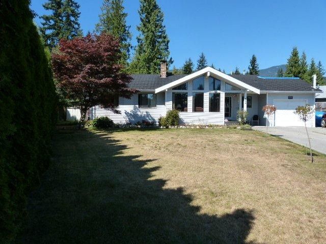 Main Photo: 809 PLEASANT Place in Gibsons: Gibsons & Area House for sale in "CREEKSIDE" (Sunshine Coast)  : MLS®# V967446