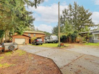 Photo 1: B&C 3365 Painter Rd in Colwood: Co Wishart South Full Duplex for sale : MLS®# 898340