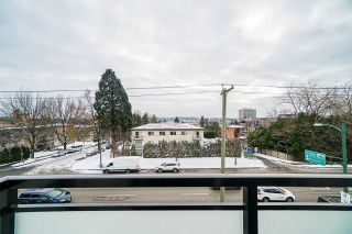 Photo 39: 977 W 70TH Avenue in Vancouver: Marpole Townhouse for sale in "Shaughnessy Gate" (Vancouver West)  : MLS®# R2451594