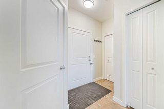 Photo 3: 205 2012 1 Street NW in Calgary: Tuxedo Park Apartment for sale : MLS®# A2129383
