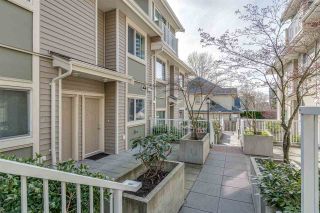 Photo 13: 5 621 LANGSIDE Avenue in Coquitlam: Coquitlam West Townhouse for sale in "Evergreen" : MLS®# R2355835