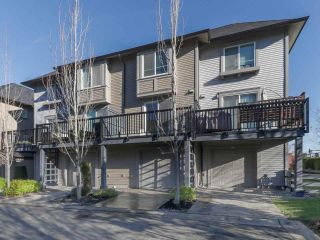 Photo 15: 27 6450 187 Street in Surrey: Cloverdale BC Townhouse for sale in "Hillcrest" (Cloverdale)  : MLS®# R2421299