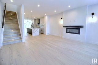 Photo 2: 9736 160 Street in Edmonton: Zone 22 House for sale : MLS®# E4320520