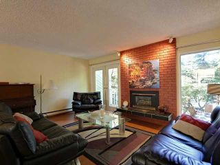 Photo 2: 753 W QUEENS RD in North Vancouver: Delbrook Townhouse for sale : MLS®# V1098694