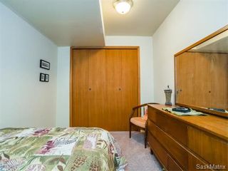 Photo 30: 323 Wathaman Place in Saskatoon: Lawson Heights Single Family Dwelling for sale (Saskatoon Area 03)  : MLS®# 577345