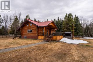 Photo 2: 5560 KNOEDLER ROAD in Prince George: House for sale : MLS®# R2872186