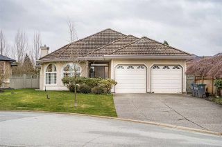 Photo 1: 8080 158A Street in Surrey: Fleetwood Tynehead House for sale : MLS®# R2440380