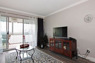 Photo 4: 309 32025 TIMS Avenue in Abbotsford: Abbotsford West Condo for sale in "ELMWOOD MANOR" : MLS®# R2357664