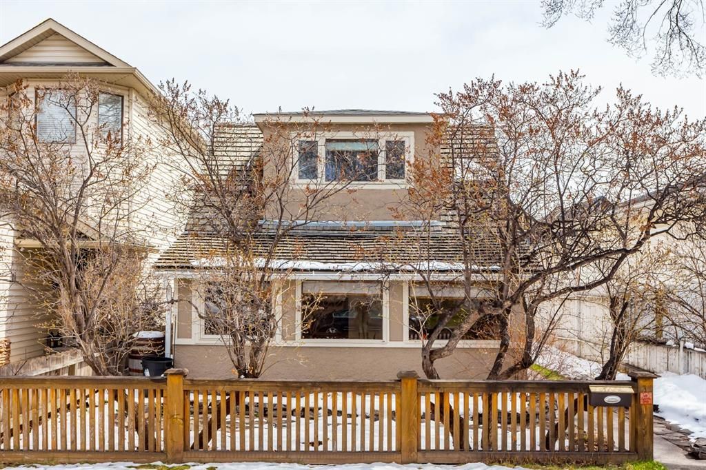 Main Photo: 2 Street NW in Calgary: Highland Park Detached for sale