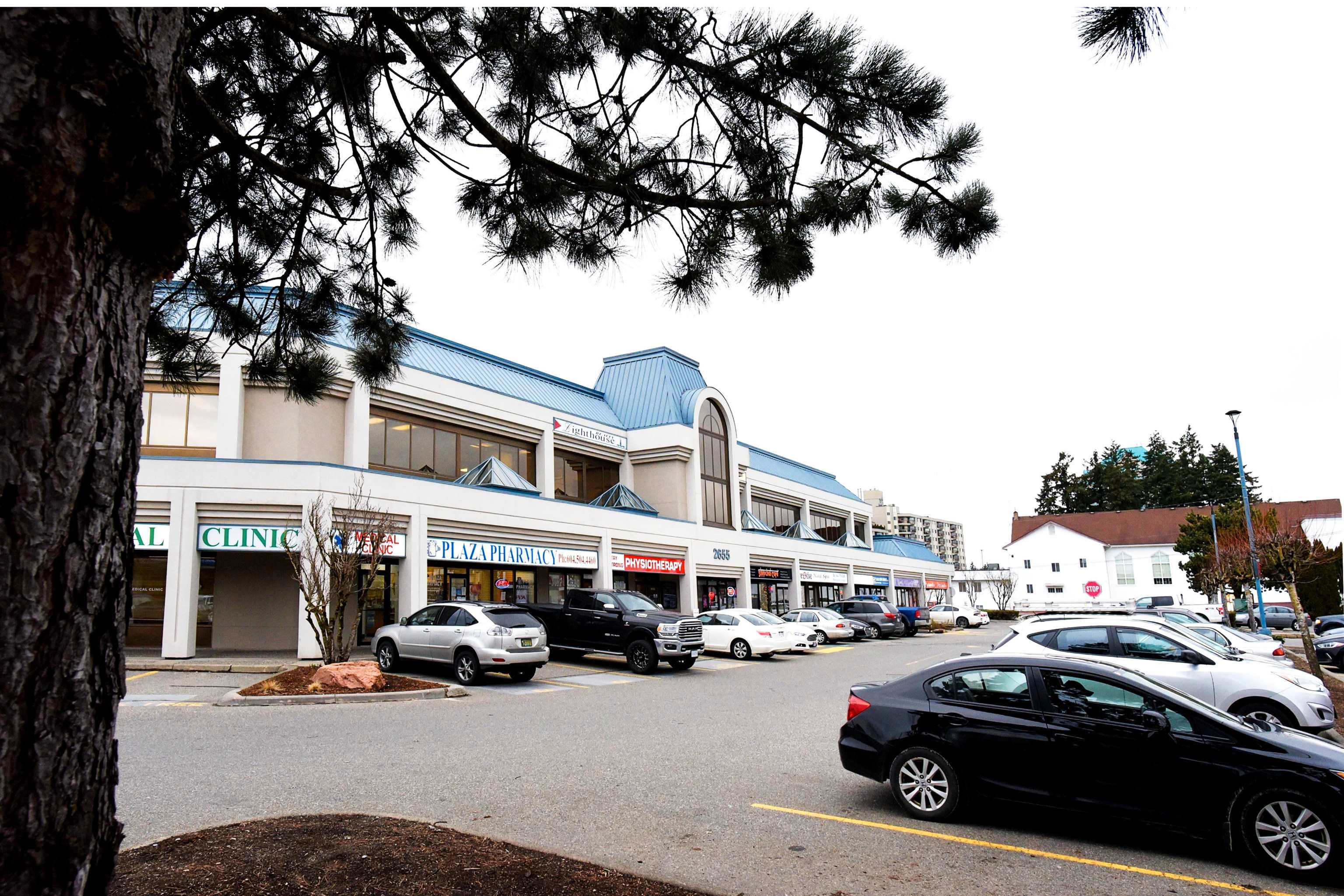 Main Photo: 292 2655 CLEARBROOK Road in Abbotsford: Abbotsford West Office for lease in "Clearbrook Plaza" : MLS®# C8046850