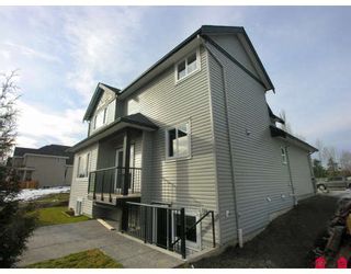 Photo 10: 8276 211TH Street in Langley: Willoughby Heights House for sale : MLS®# F2902170