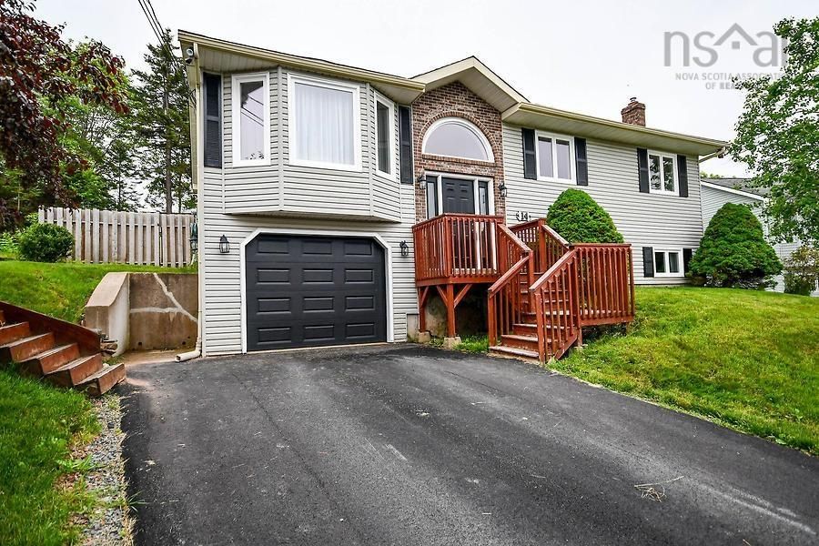 Main Photo: 14 Braemont in Middle Sackville: 25-Sackville Residential for sale (Halifax-Dartmouth)  : MLS®# 202213799