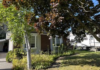 Photo 1: 565 North Street in Brock: Beaverton House (Bungalow) for sale : MLS®# N8220940
