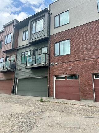 Photo 1: 414 Greenbriar Common NW in Calgary: Greenwood/Greenbriar Row/Townhouse for sale : MLS®# A2050198