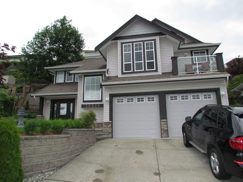 Main Photo: 36021 SPYGLASS CRT in ABBOTSFORD: Abbotsford East House for rent (Abbotsford) 