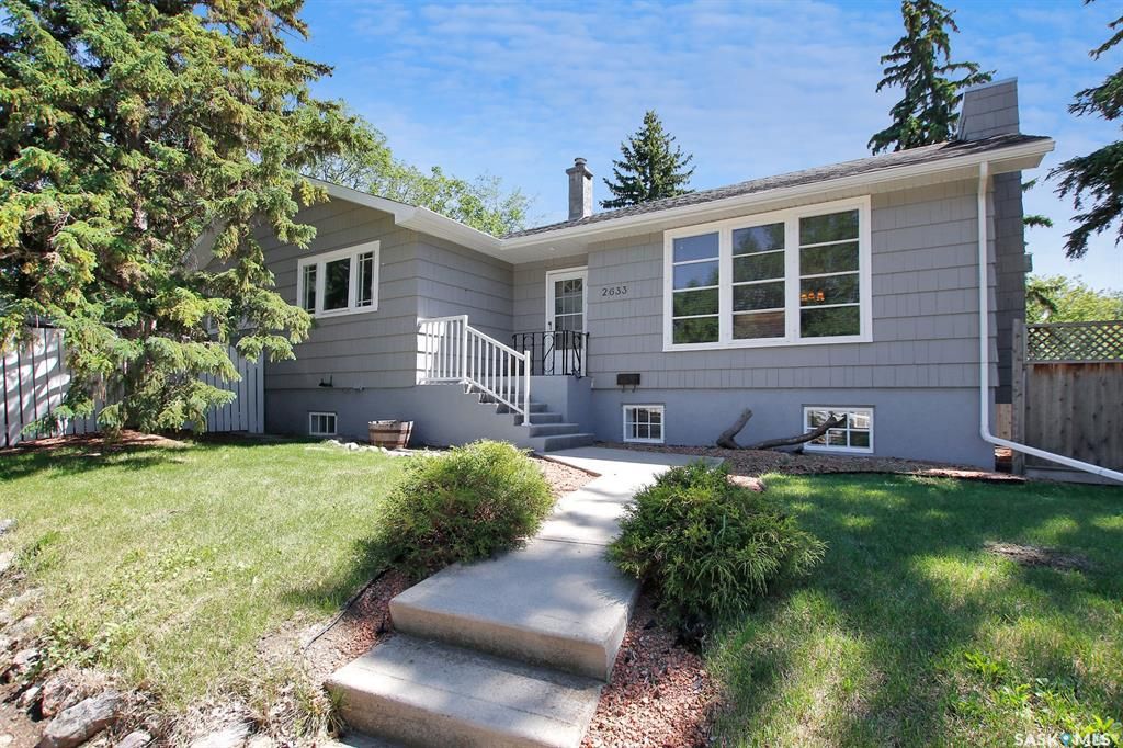 Main Photo: 2633 22nd Avenue in Regina: Lakeview RG Residential for sale : MLS®# SK859597
