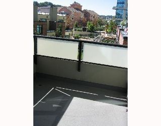 Photo 10: 210 10 RENAISSANCE Square in New_Westminster: Quay Condo for sale in "MURANO LOFTS" (New Westminster)  : MLS®# V672600