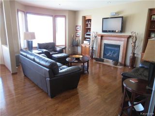 Photo 6: 136 Lindmere Drive in WINNIPEG: River Heights / Tuxedo / Linden Woods Residential for sale (South Winnipeg)  : MLS®# 1405939