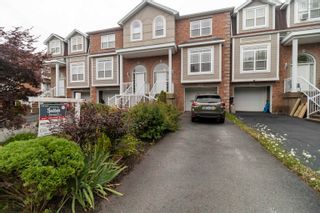 Photo 1: 20 Windstone Close in Bedford: 20-Bedford Residential for sale (Halifax-Dartmouth)  : MLS®# 202219588
